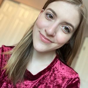 Meet your Posher, Savannah